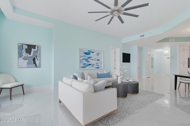 200 Ocean Crest Dr Apt 1111, Palm Coast, FL 32137