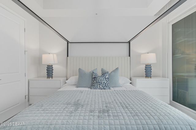 200 Ocean Crest Dr Apt 1111, Palm Coast, FL 32137