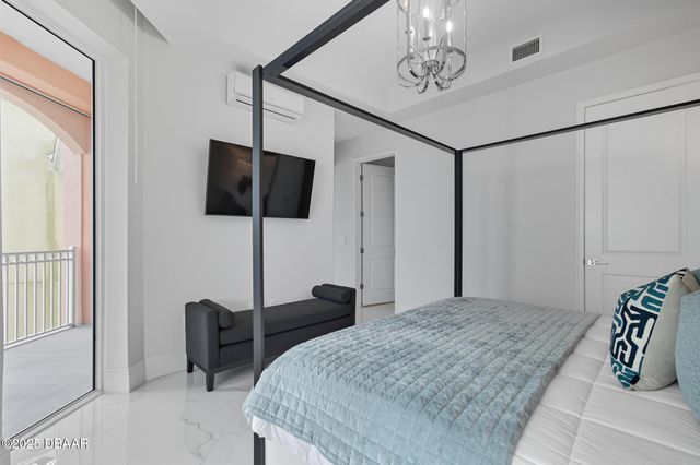 200 Ocean Crest Dr Apt 1111, Palm Coast, FL 32137