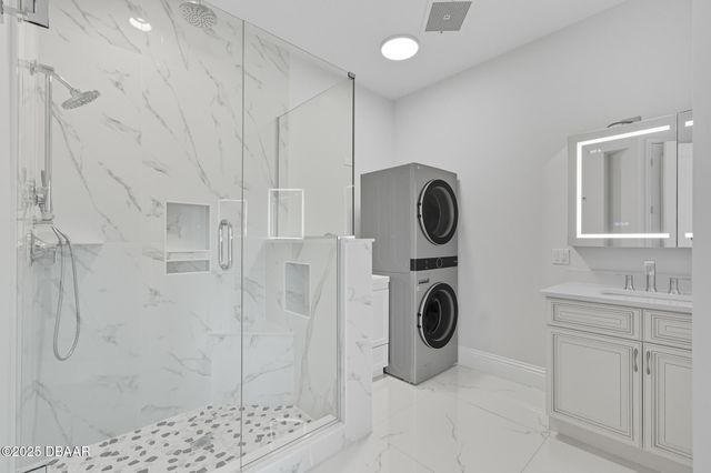 200 Ocean Crest Dr Apt 1111, Palm Coast, FL 32137