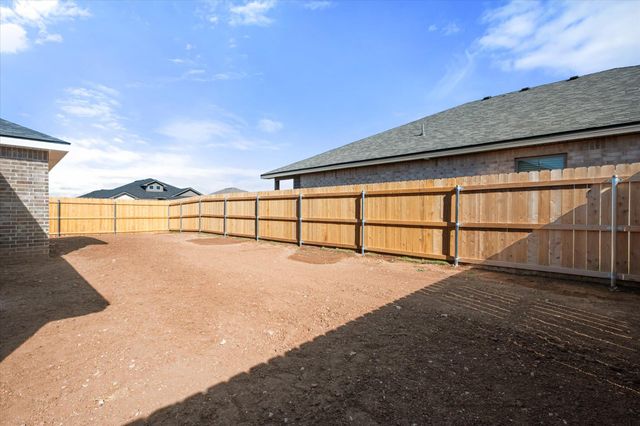 13901 Flint Avenue, Lubbock, TX 79423