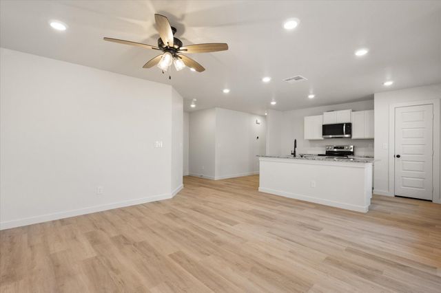 13901 Flint Avenue, Lubbock, TX 79423