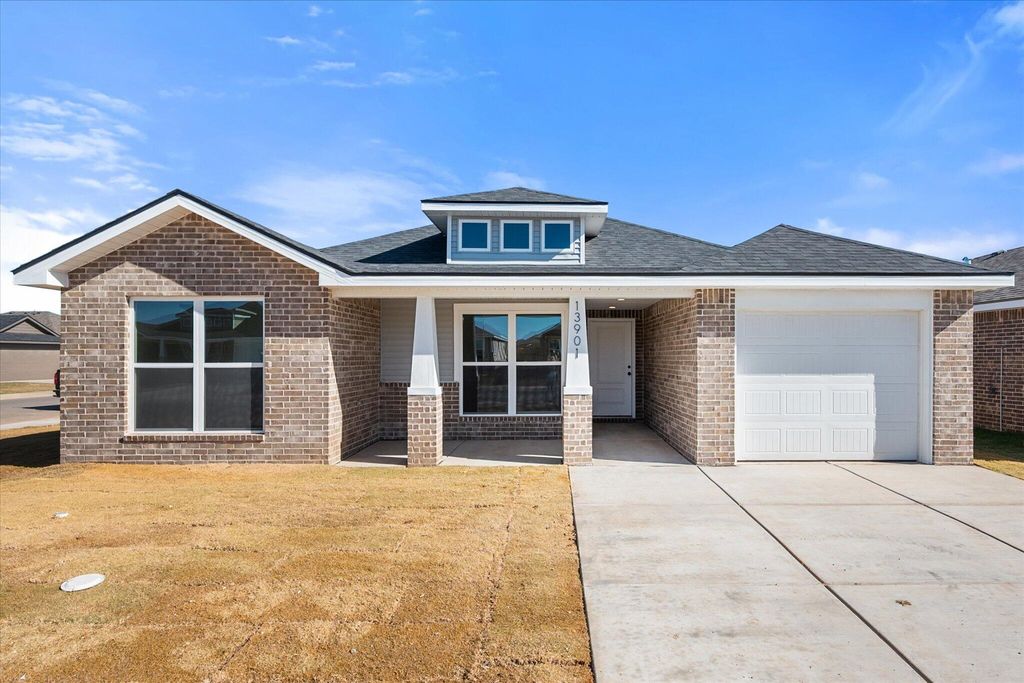 13901 Flint Avenue, Lubbock, TX 79423