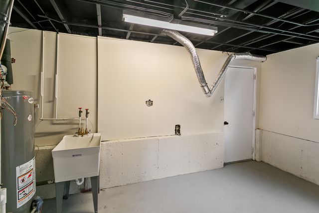 5916 W 127th Street, Alsip, IL 60803