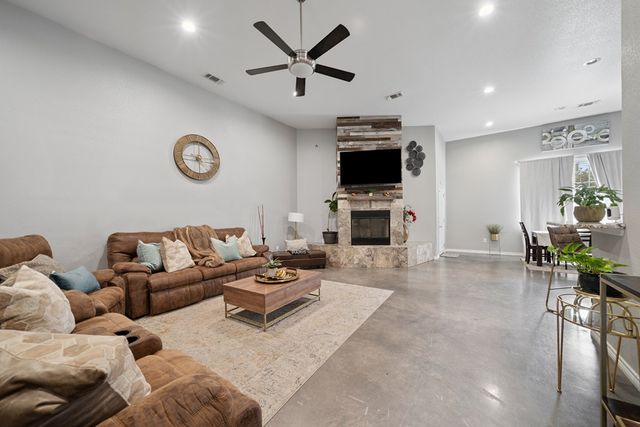 1102 Buena Vista, Big Spring, TX 79720
