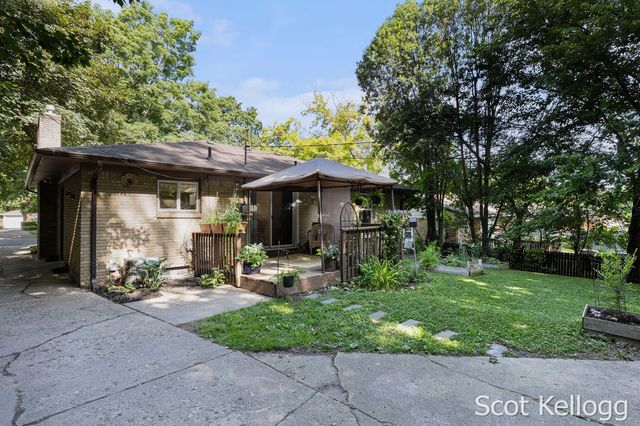 1426 Lewison Avenue Ne, City Of Grand Rapids, MI 49505