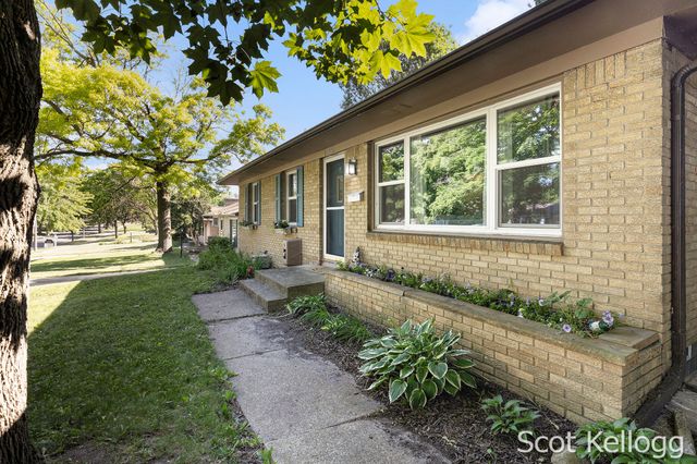 1426 Lewison Avenue Ne, City Of Grand Rapids, MI 49505