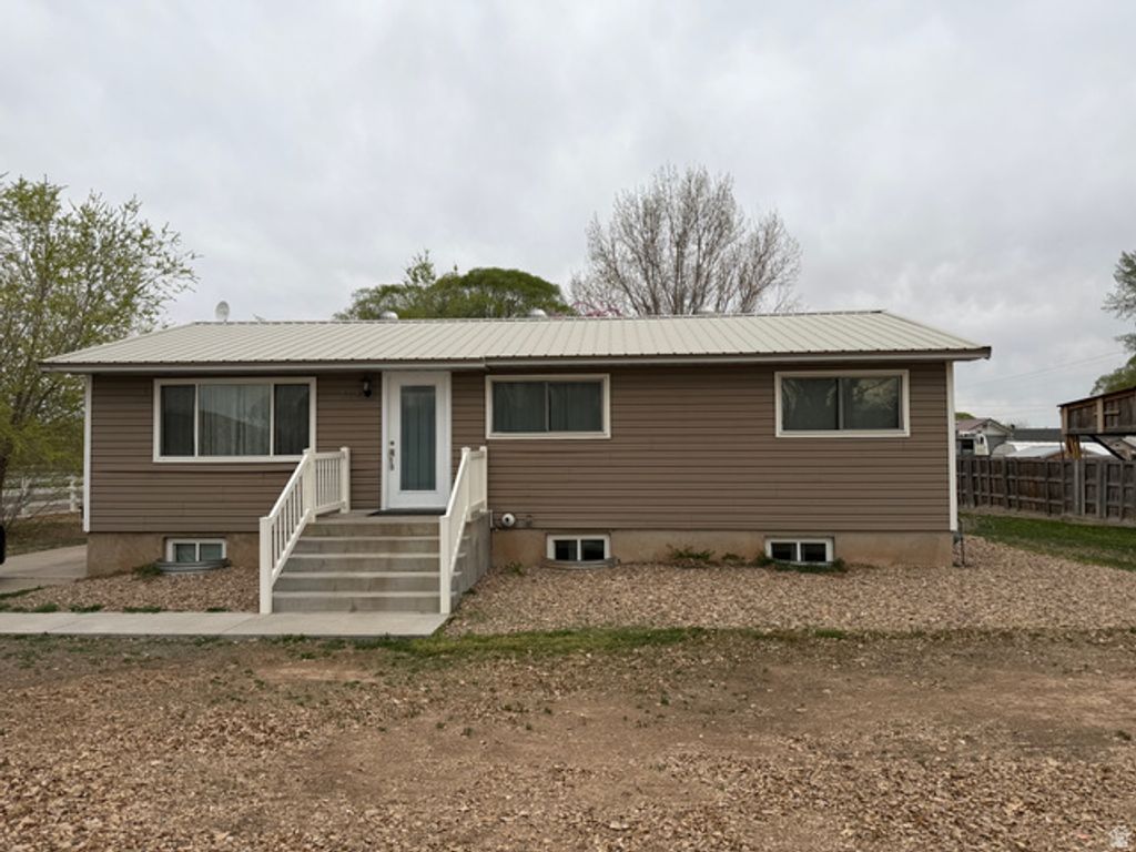 378 N 800 E, Roosevelt, UT 84066