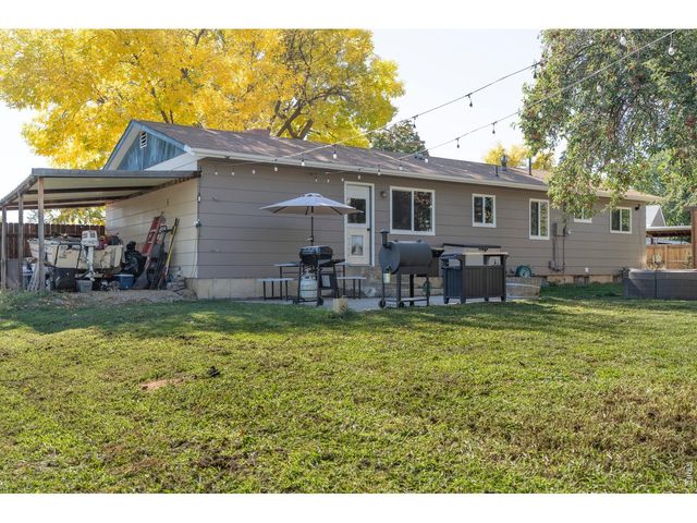 1101 20th St SW, Loveland, CO 80537