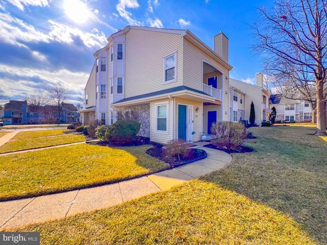 301 HOPKINS CT, Southampton, PA 18966