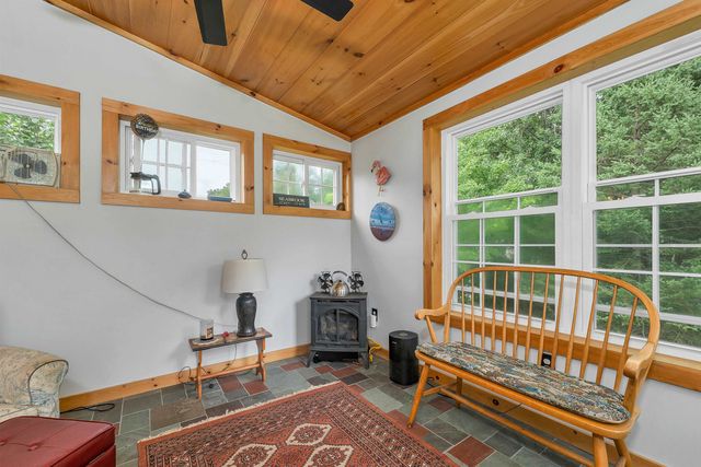 14 Viola Circle, Seabrook, NH 03874