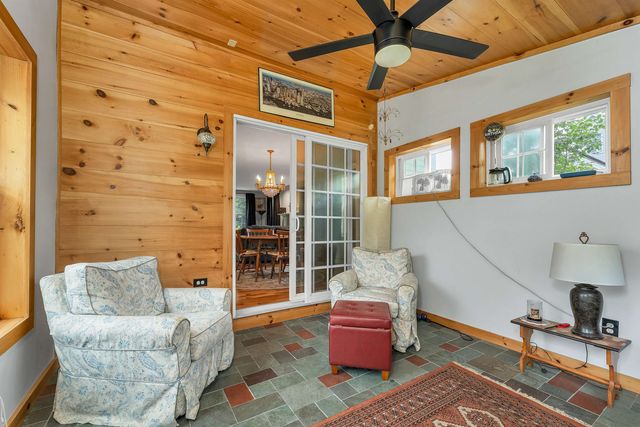 14 Viola Circle, Seabrook, NH 03874