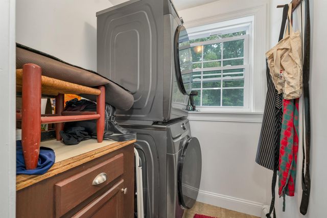 14 Viola Circle, Seabrook, NH 03874