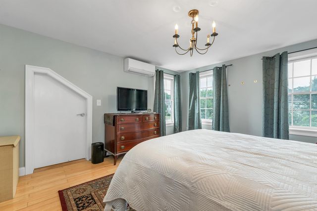 14 Viola Circle, Seabrook, NH 03874