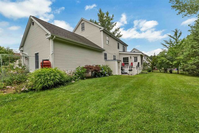 14 Viola Circle, Seabrook, NH 03874