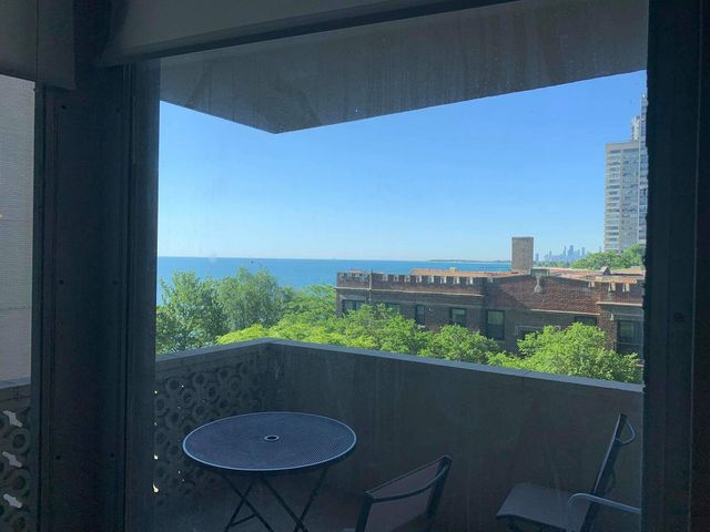 6301 N SHERIDAN Road 5F, Chicago, IL 60660