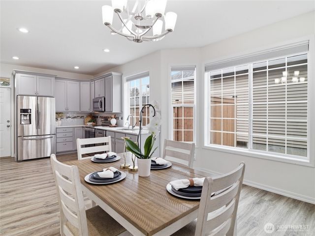 8437 16th Avenue SE, Olympia, WA 98513