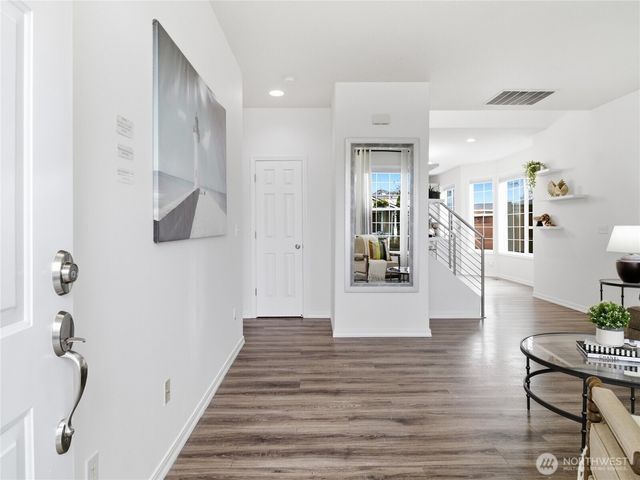 8437 16th Avenue SE, Olympia, WA 98513