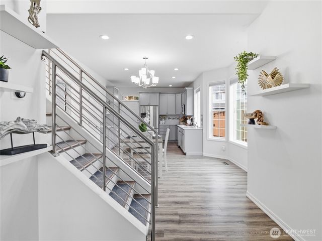 8437 16th Avenue SE, Olympia, WA 98513