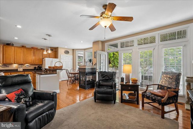 43430 WILD DUNES SQ, Leesburg, VA 20176