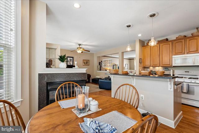 43430 WILD DUNES SQ, Leesburg, VA 20176
