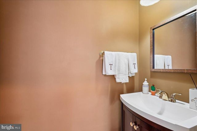 43430 WILD DUNES SQ, Leesburg, VA 20176