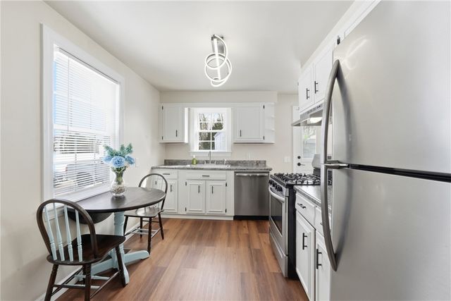 175 Pettaconsett Avenue, Warwick, RI 02888