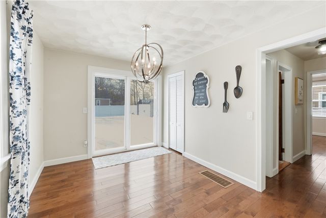 175 Pettaconsett Avenue, Warwick, RI 02888