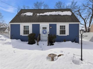 175 Pettaconsett Avenue, Warwick, RI 02888