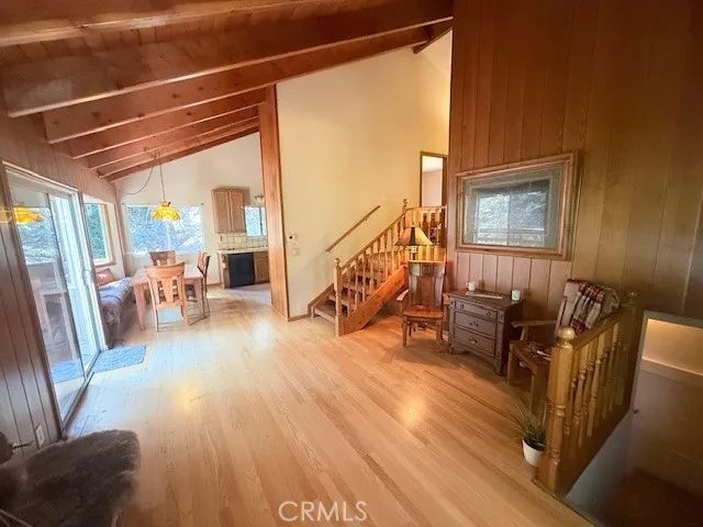 551 community Drive, Lake Arrowhead, CA 92352