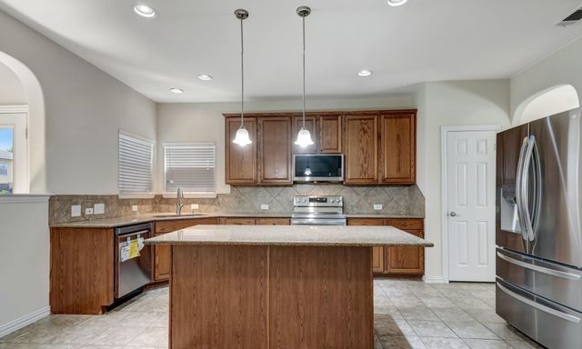 1641 Quail Grove Drive, Fort Worth, TX 76177