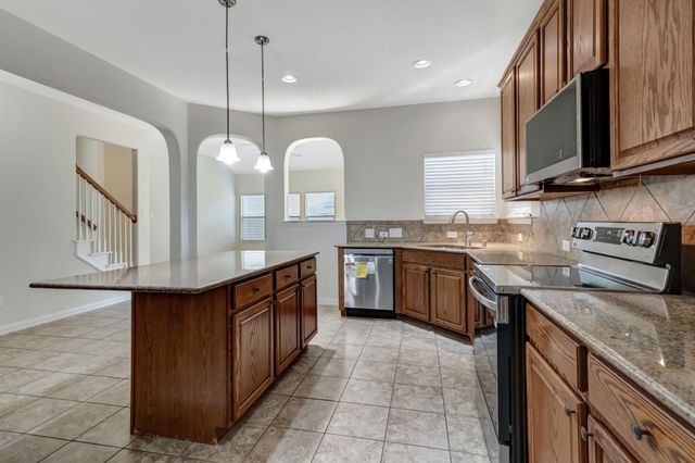 1641 Quail Grove Drive, Fort Worth, TX 76177