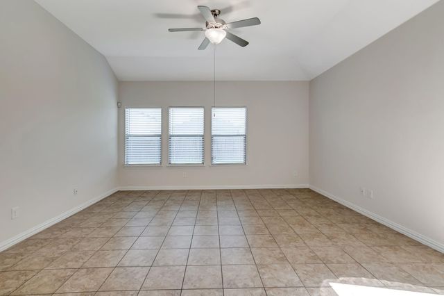 1641 Quail Grove Drive, Fort Worth, TX 76177