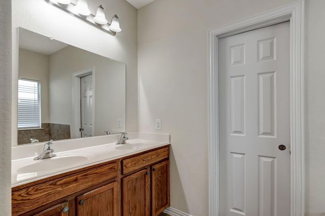 1641 Quail Grove Drive, Fort Worth, TX 76177