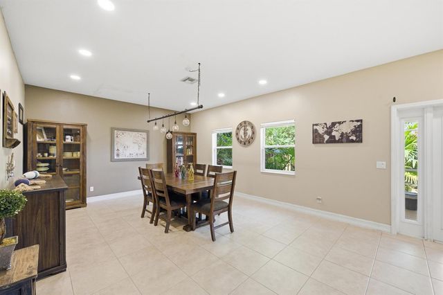 2750 SW Cornell Avenue, Palm City, FL 34990