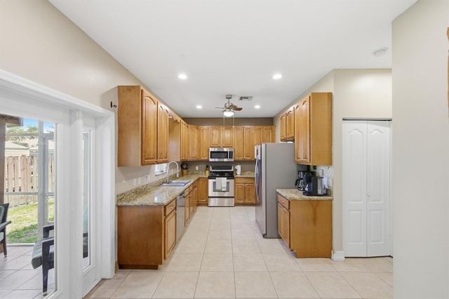 2750 SW Cornell Avenue, Palm City, FL 34990