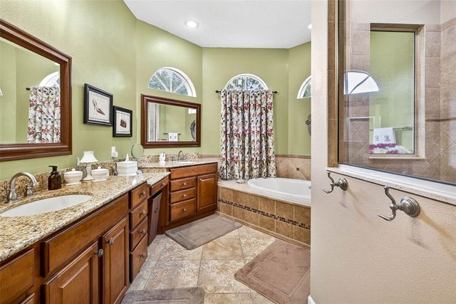 13887 GAVIN ROAD, Dover, FL 33527