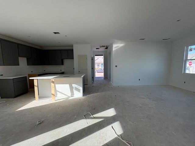 116 Cherry Blossom LN, Taylor, TX 76574