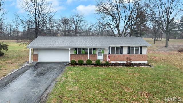 23 Covert Lane, Ellisville, MO 63021