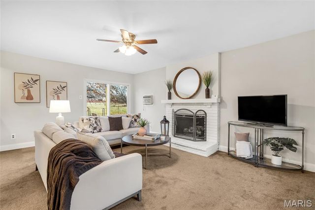 23 Covert Lane, Ellisville, MO 63021