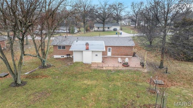 23 Covert Lane, Ellisville, MO 63021