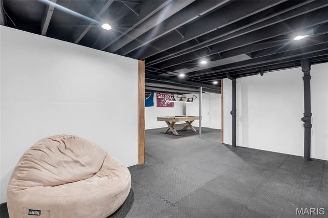 23 Covert Lane, Ellisville, MO 63021