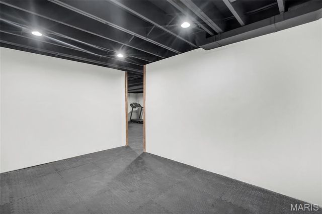 23 Covert Lane, Ellisville, MO 63021