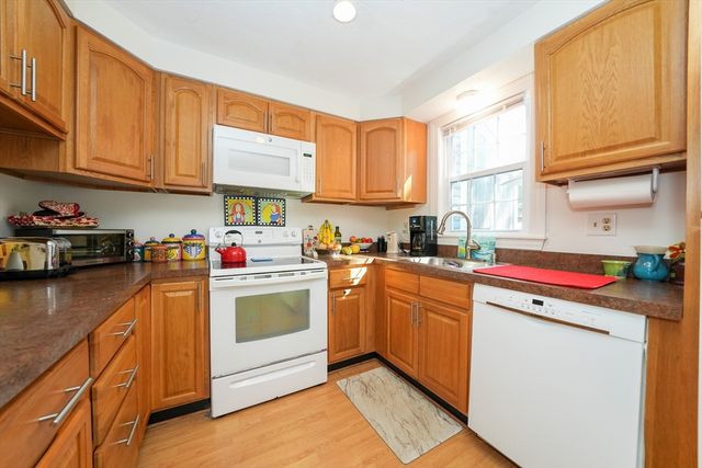 16 Woodview Dr 16, Brewster, MA 02631
