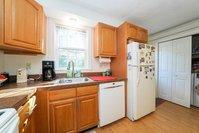 16 Woodview Dr 16, Brewster, MA 02631