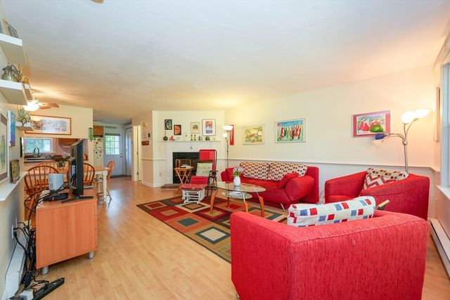 16 Woodview Dr 16, Brewster, MA 02631