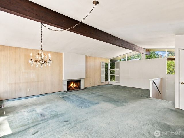 17805 NE 9th Street, Bellevue, WA 98008
