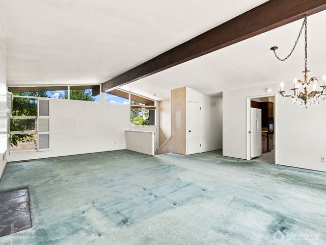 17805 NE 9th Street, Bellevue, WA 98008