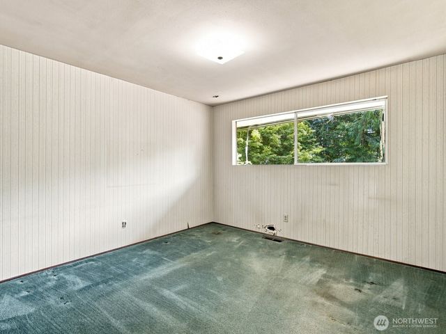 17805 NE 9th Street, Bellevue, WA 98008
