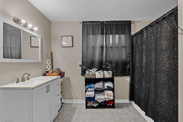 804 Wentworth Street, Reidsville, NC 27320